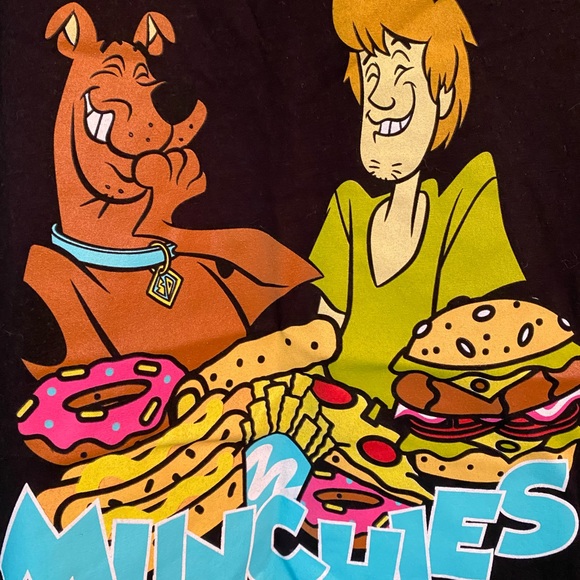 NWT Scooby-Do Black Munchies Tee, size large - Picture 2 of 4